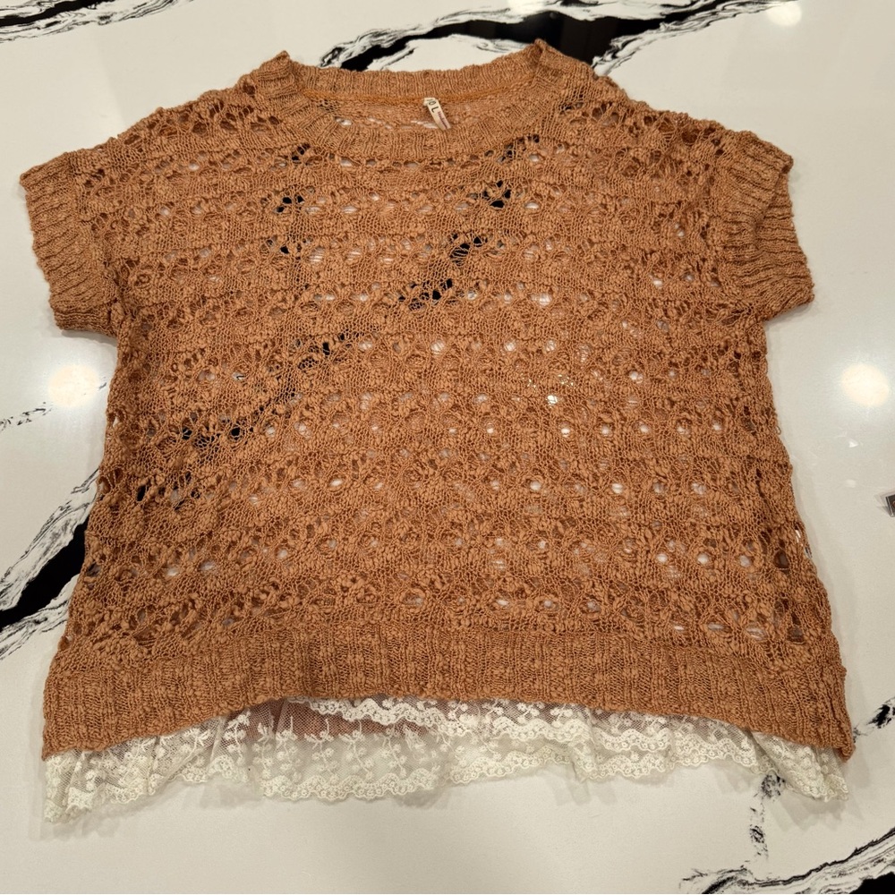 POL Women’s Crochet Short Sleeve Pale Orange Shirt Size S NWOT